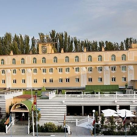 Hotel Torres I Villanueva Del Arzobispo Buitenkant foto