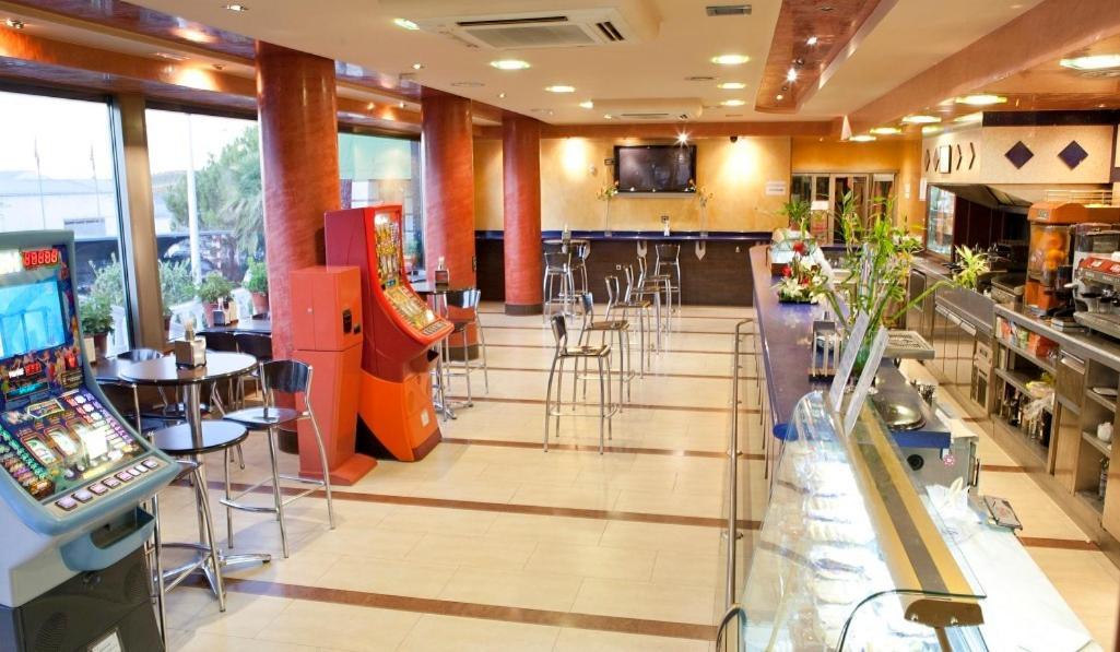 Hotel Torres I Villanueva Del Arzobispo Buitenkant foto