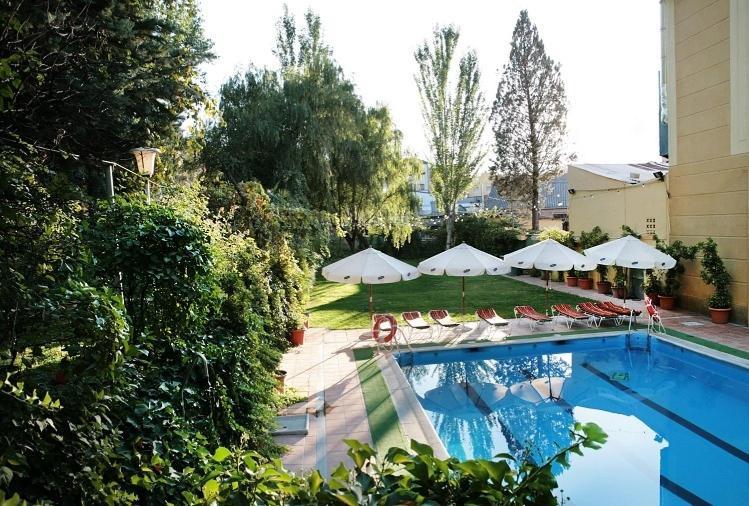 Hotel Torres I Villanueva Del Arzobispo Buitenkant foto